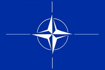 Польша настаивает на размещении штабов НАТО в Восточной Европе.