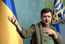 У Киева заканчиваются профессиональные военные - Зеленский в шоке