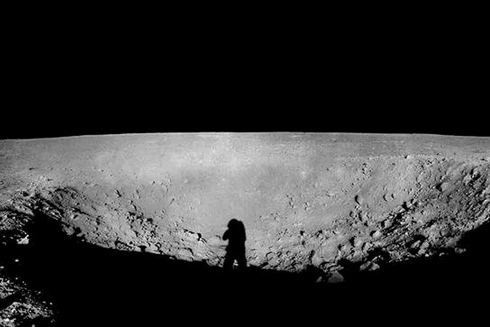 Неизвестная фотография лунной поверхности сделанная американскими астронавтами