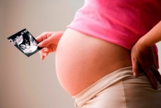 Зараженные коронавирусом беременные женщины рискуют родить мертвого ребёнка 
