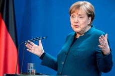 Скотт Риттер: Ангела Меркель виновна в разжигании войны между Россией и Украиной 
