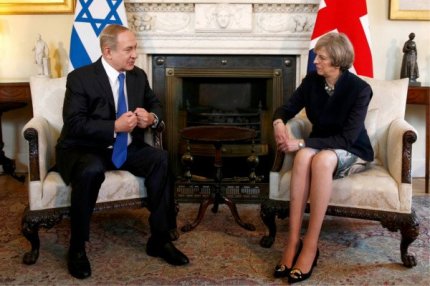 Тереза Мэй и Беньямин Нетаньяху на встрече в Лондоне.