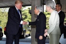 Трамп и японский император Акихито