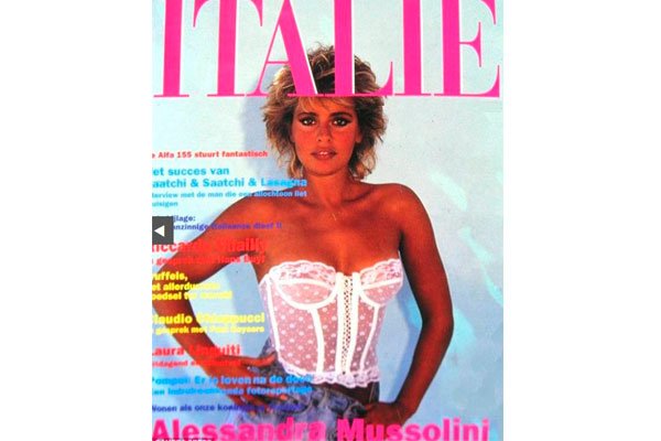 Алессандра Муссолини (обложка журнала).