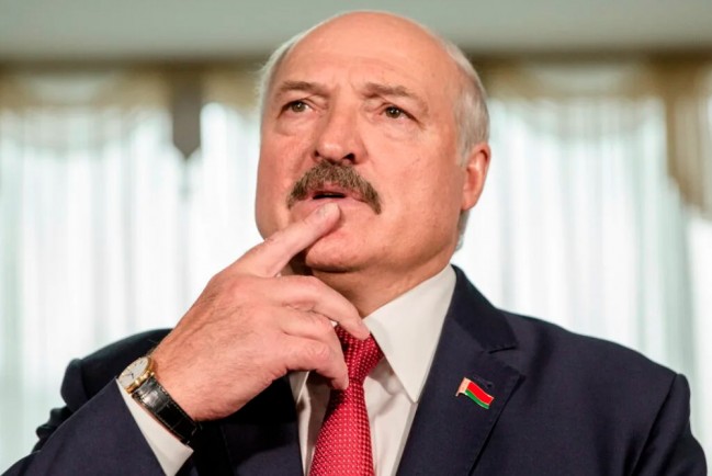 Лукашенко сказал, что скоро станет пенсионером, и намекнул на падающего Байдена