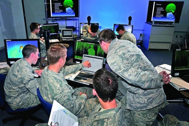 НАТО усиливает кибератаки против России
