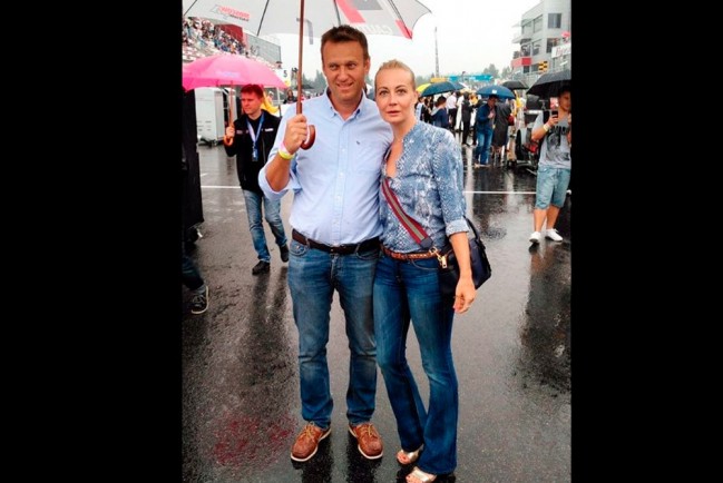 Алексей Навальный со своей супругой