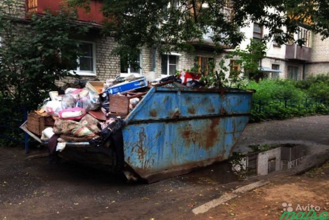 Петербуржцы возмутились высоким счетам за некачественный вывоз мусора от НЭО