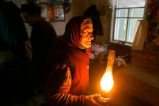 Украина отключает электроэнергию в десяти областях