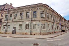 В Петербурге вновь пообещали отреставрировать особняк Парамонова после действий мародеров