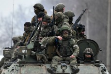 Во время специальной военной операции на Украине погибли 498 и получили ранения 1597 российских военных