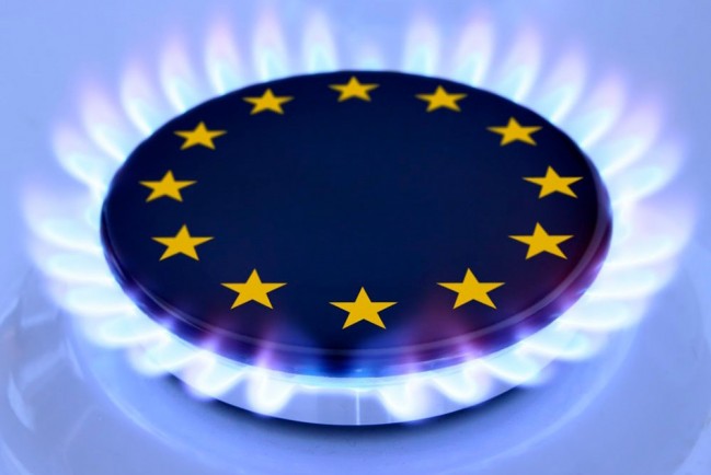 ЕС согласился платить за газ в рублях — Reuters